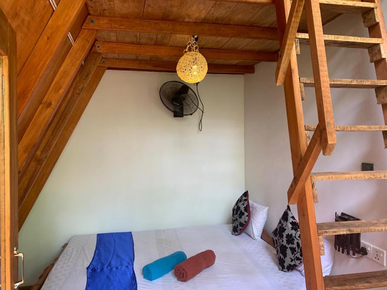 Ferienwohnung Angry Birds Tree House Habarana Exterior foto